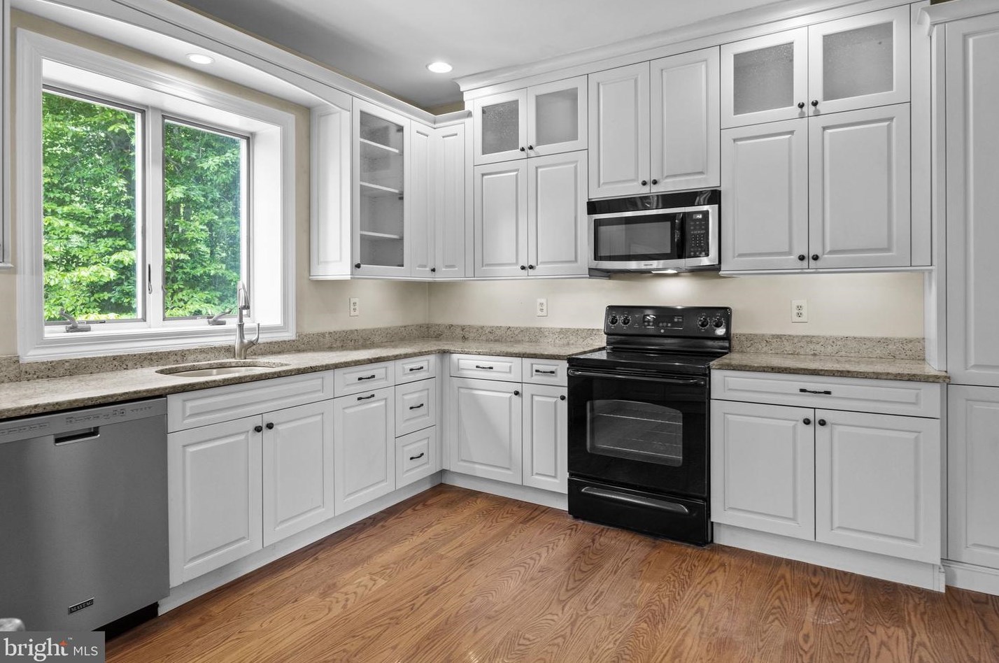 100 Jericho Valley Dr, Upper Makefield PA 18940-3632 exterior