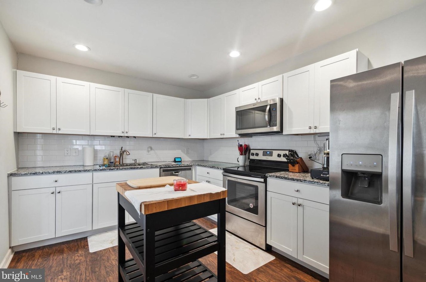 1142 Hilton Ave, Langhorne, PA 19053-3626