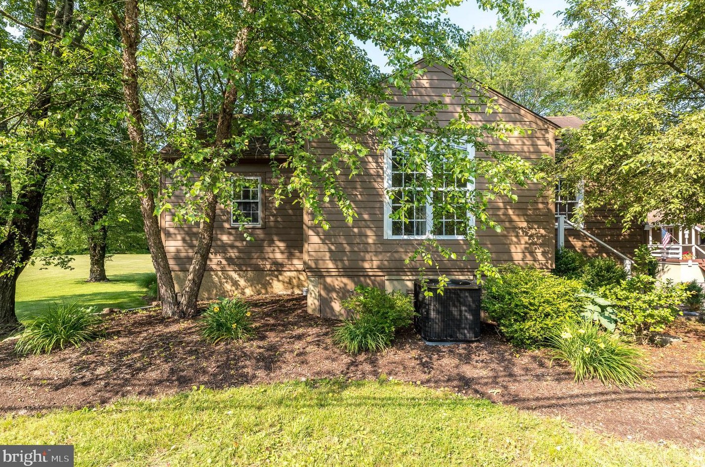 3563 Aquetong Rd, New Hope, PA 18938