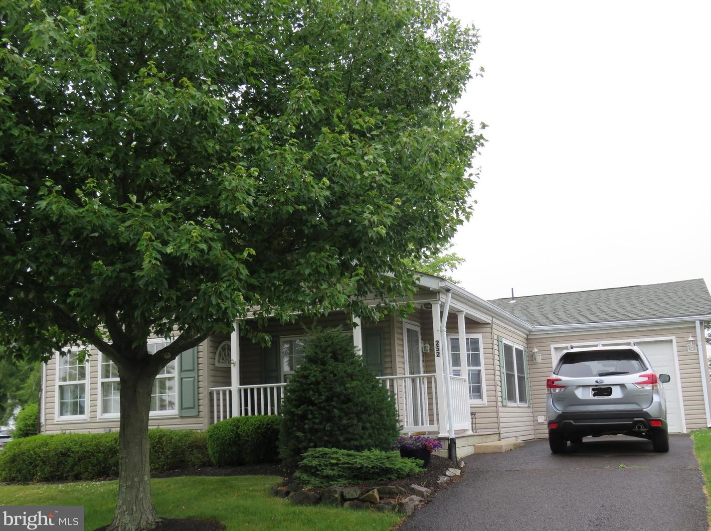 252 Highland Ct, New Hope, PA 18938