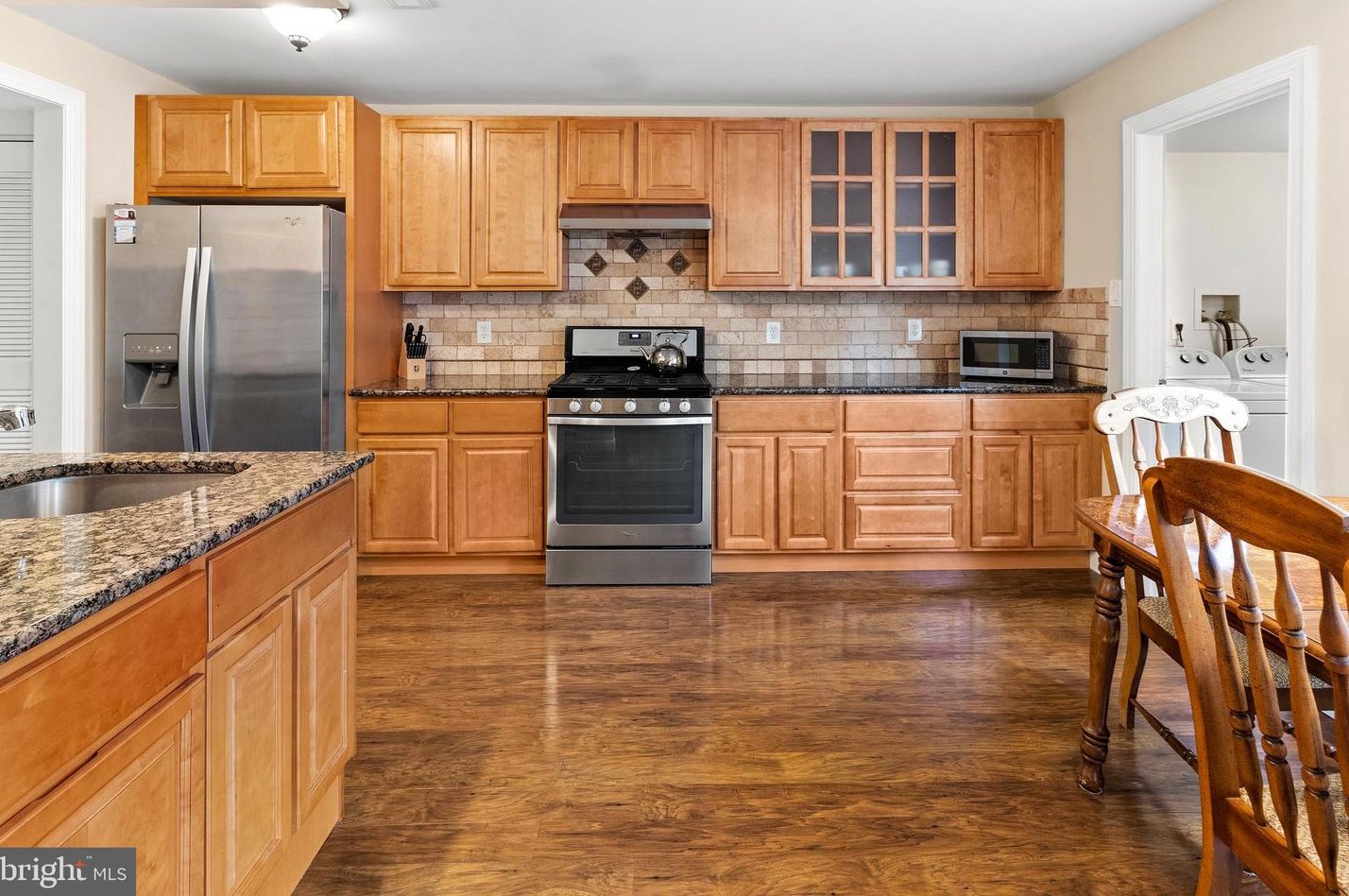 1 Cottonwood St, Upper Makefield, PA 18940