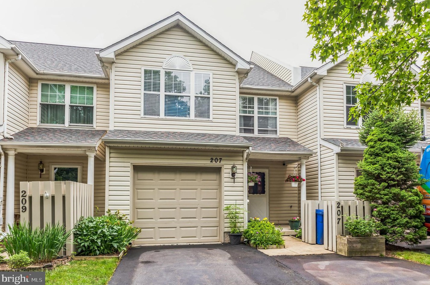207 Prince William Way, Chalfont, PA 18914