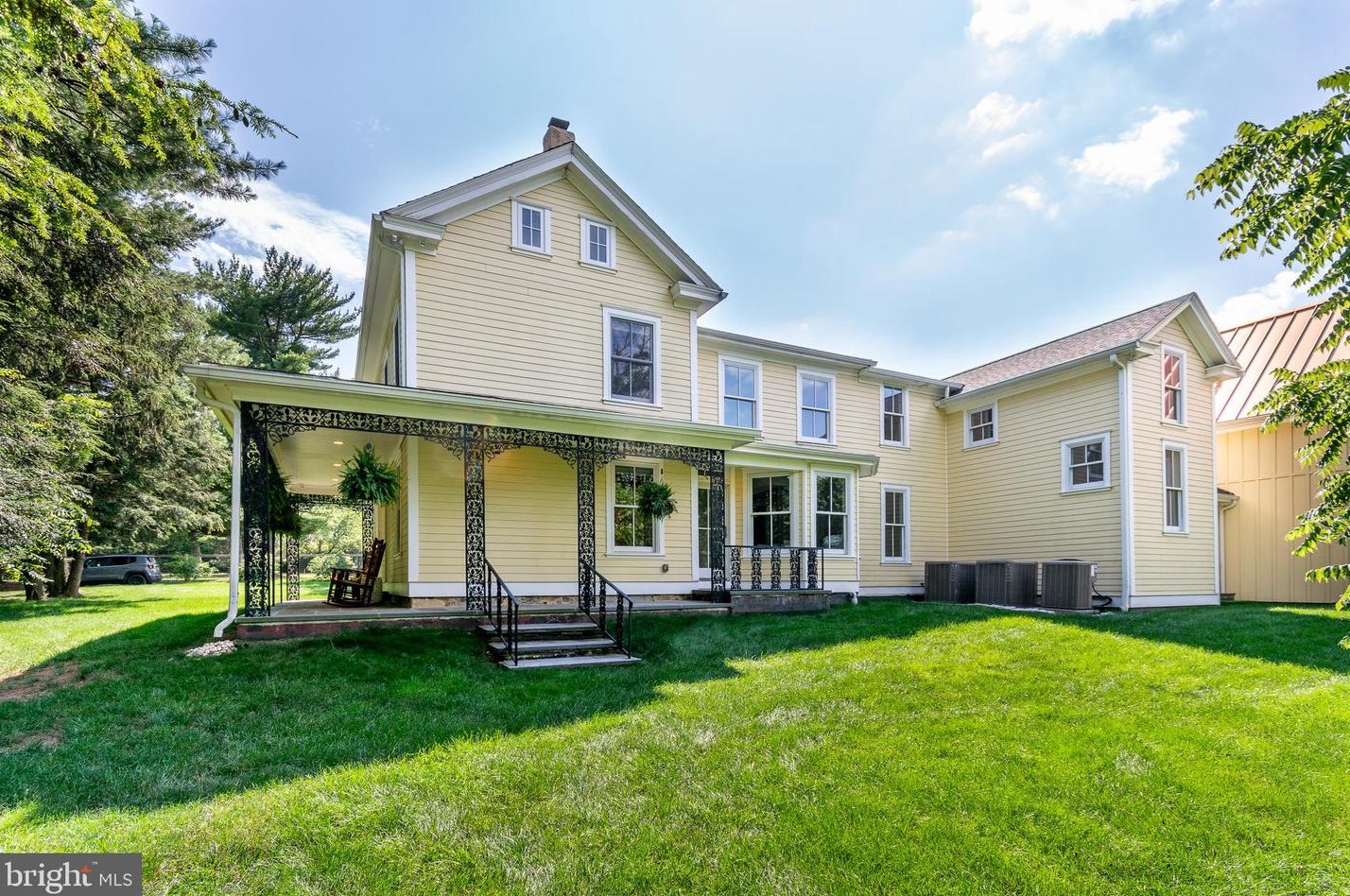 2969 Windy Bush Rd, Upper Makefield PA 18940-3119 exterior