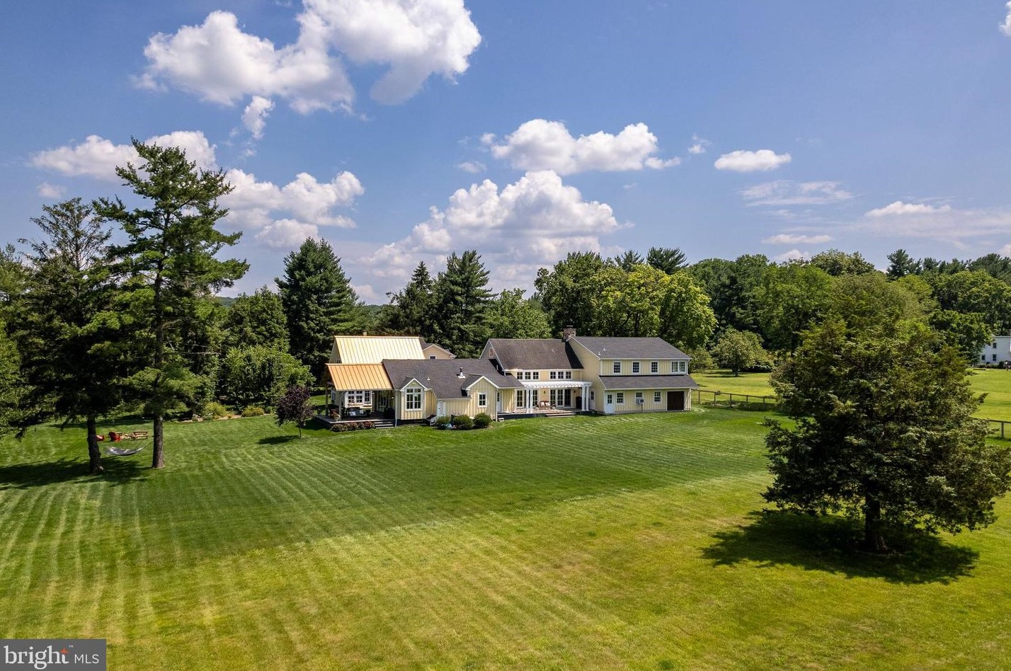 2969 Windy Bush Rd, Upper Makefield PA 18940-3119 exterior