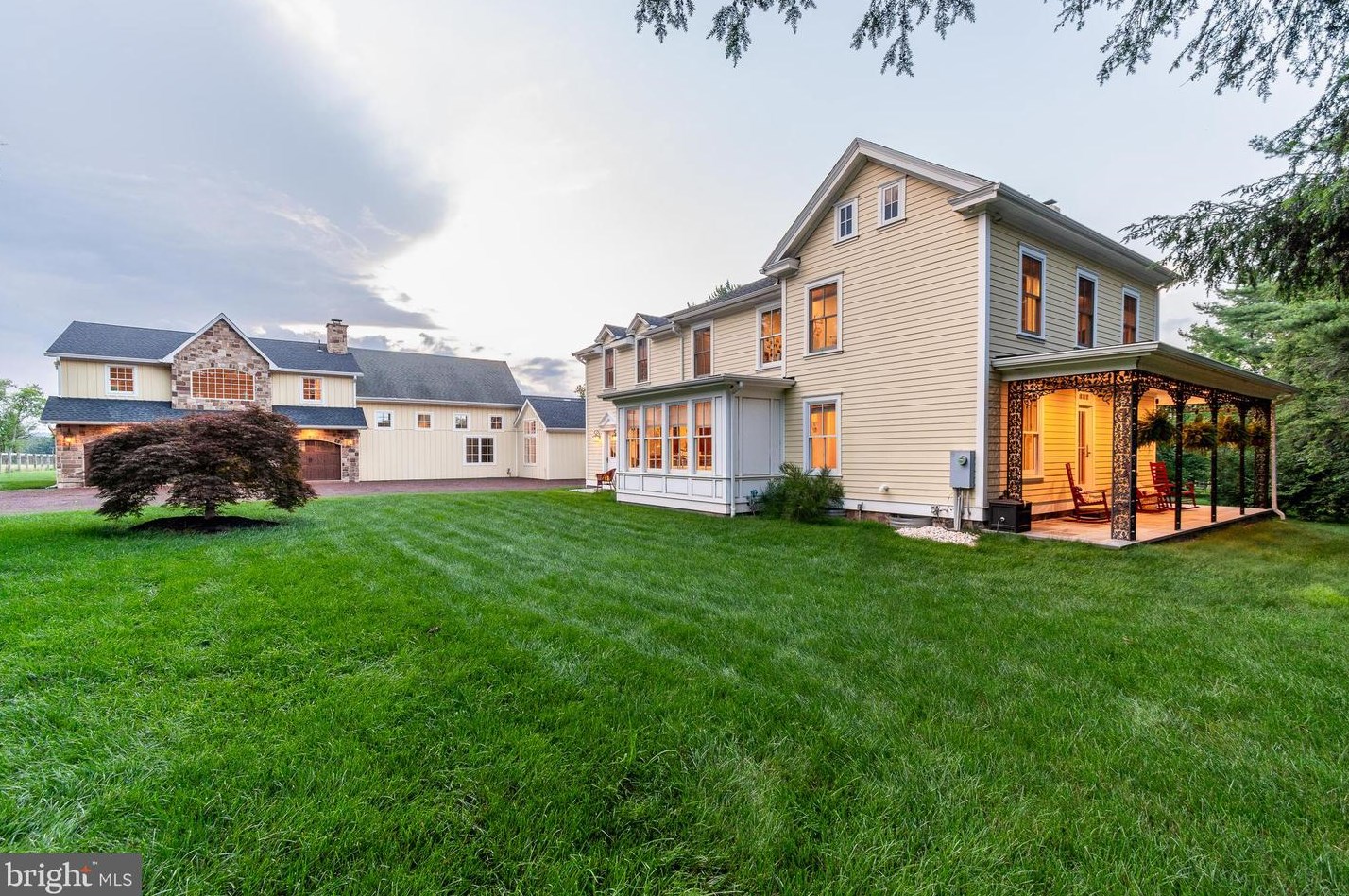 2969 Windy Bush Rd, Upper Makefield PA 18940-3119 exterior