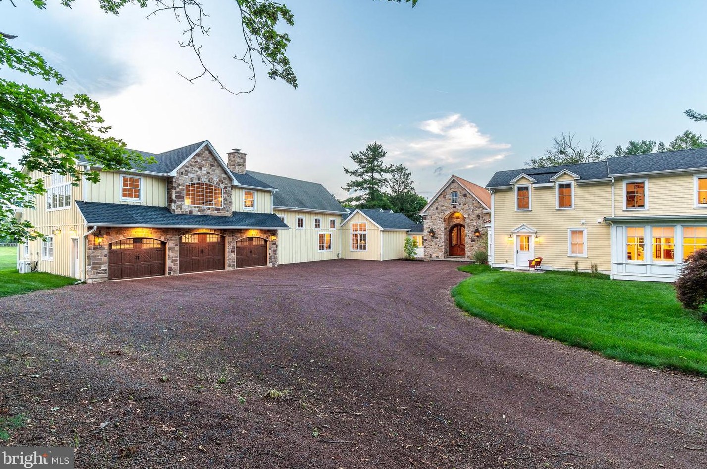 2969 Windy Bush Rd, Upper Makefield PA 18940-3119 exterior