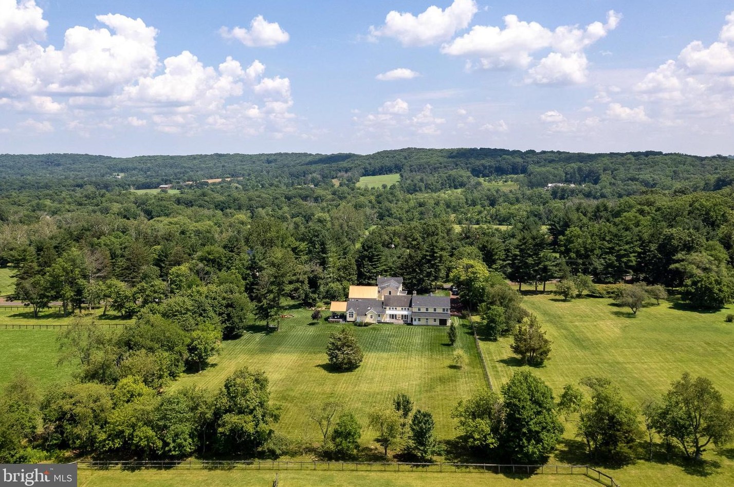 2969 Windy Bush Rd, Upper Makefield PA 18940-3119 exterior