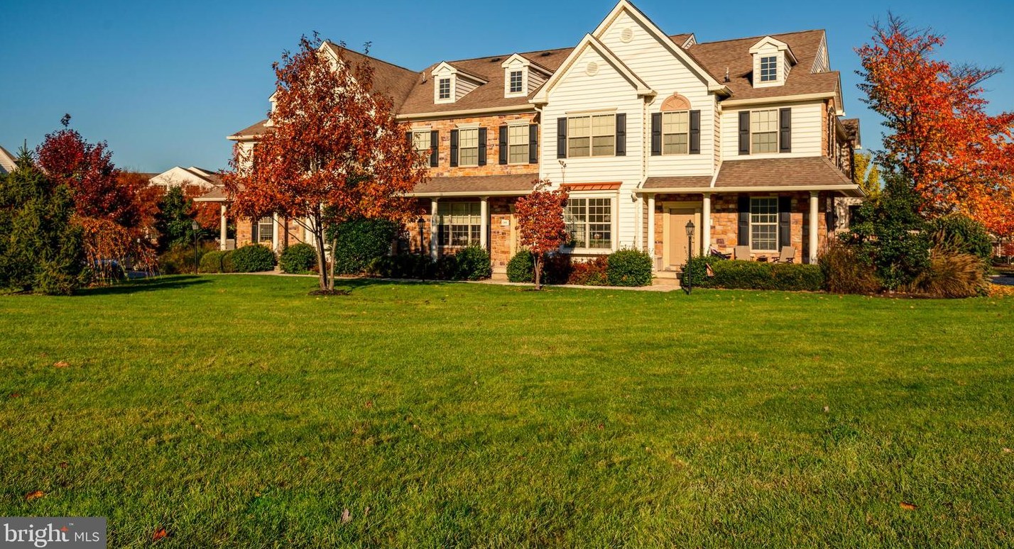 1105 Guava Ct, Perkasie PA  18944-5423 exterior