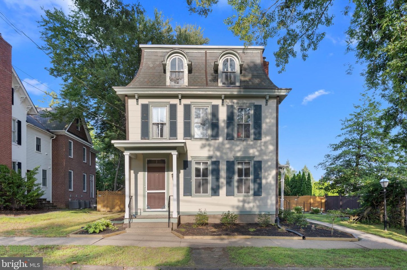 23 Chancellor St, Upper Makefield, PA 18940-2107
