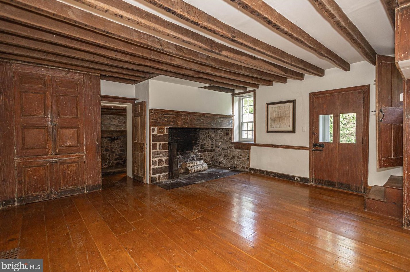 62 Thompson Ml Rd, Upper Makefield PA 18940-9627 exterior