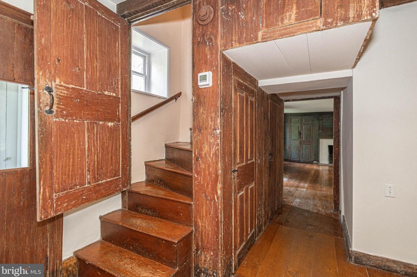 62 Thompson Ml Rd, Upper Makefield PA 18940-9627 exterior