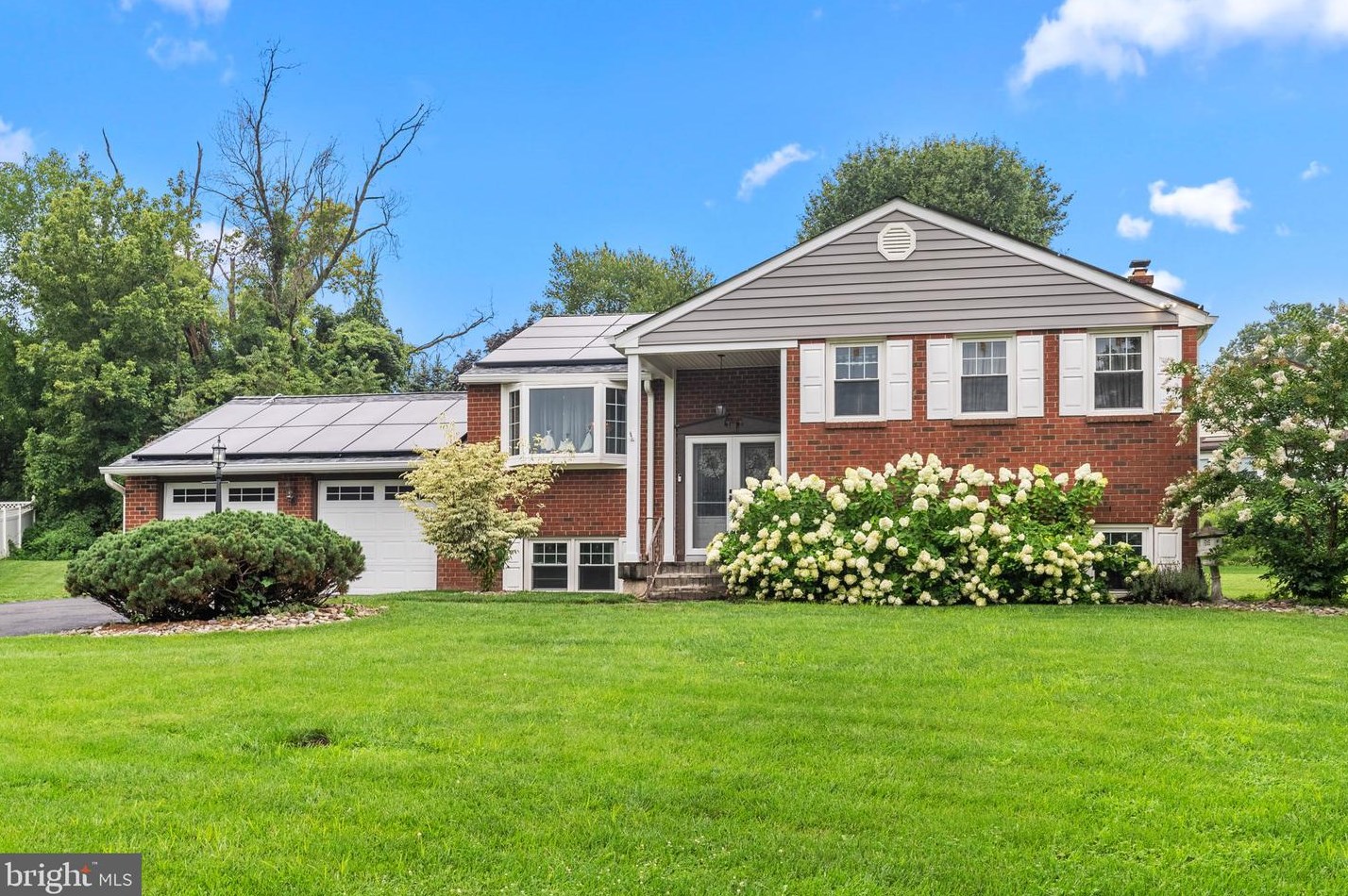 35 Galena Ct, Southampton, PA 18966