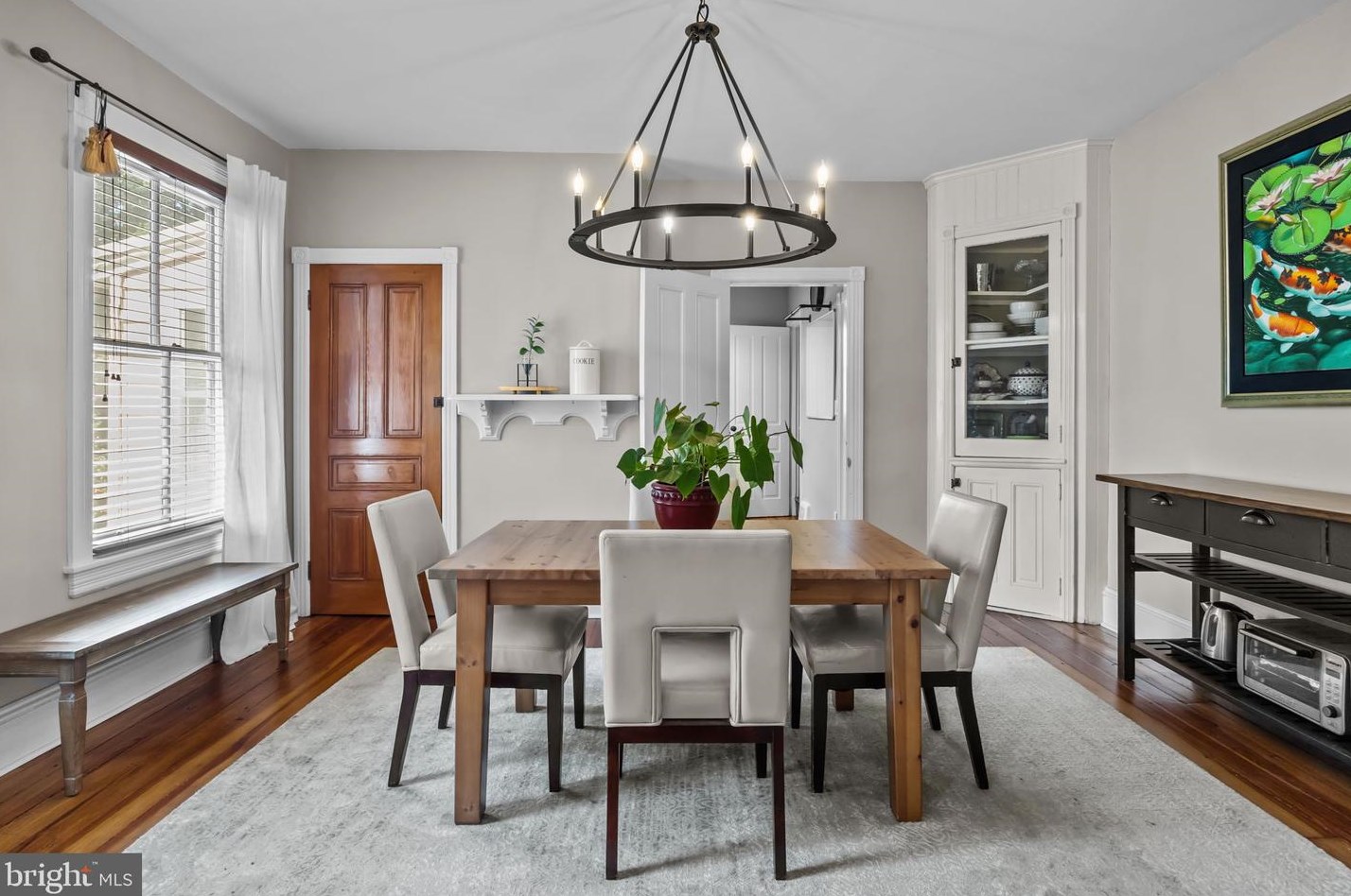 26 Chancellor St, Upper Makefield PA 18940-2107 exterior