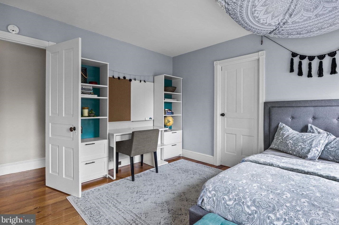 26 Chancellor St, Upper Makefield PA 18940-2107 exterior