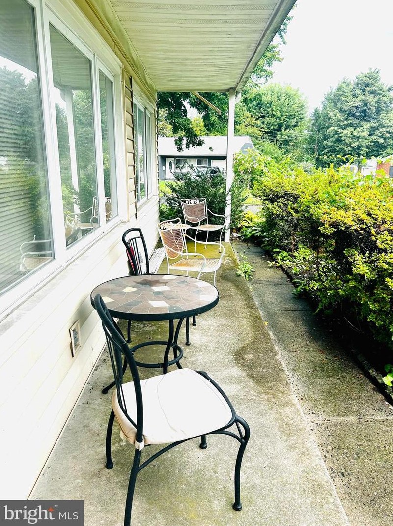 4308 Concord Dr, Langhorne, PA 19053