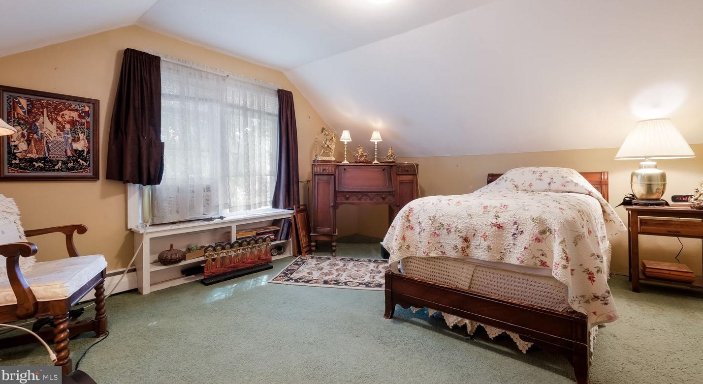 113 Frost Ln, Upper Makefield PA 18940-1689 exterior