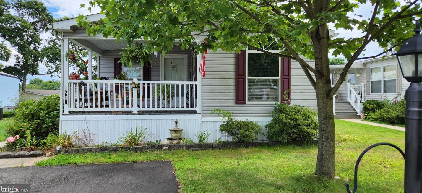 2304 Brownsville Rd #1258, Langhorne, PA 19053