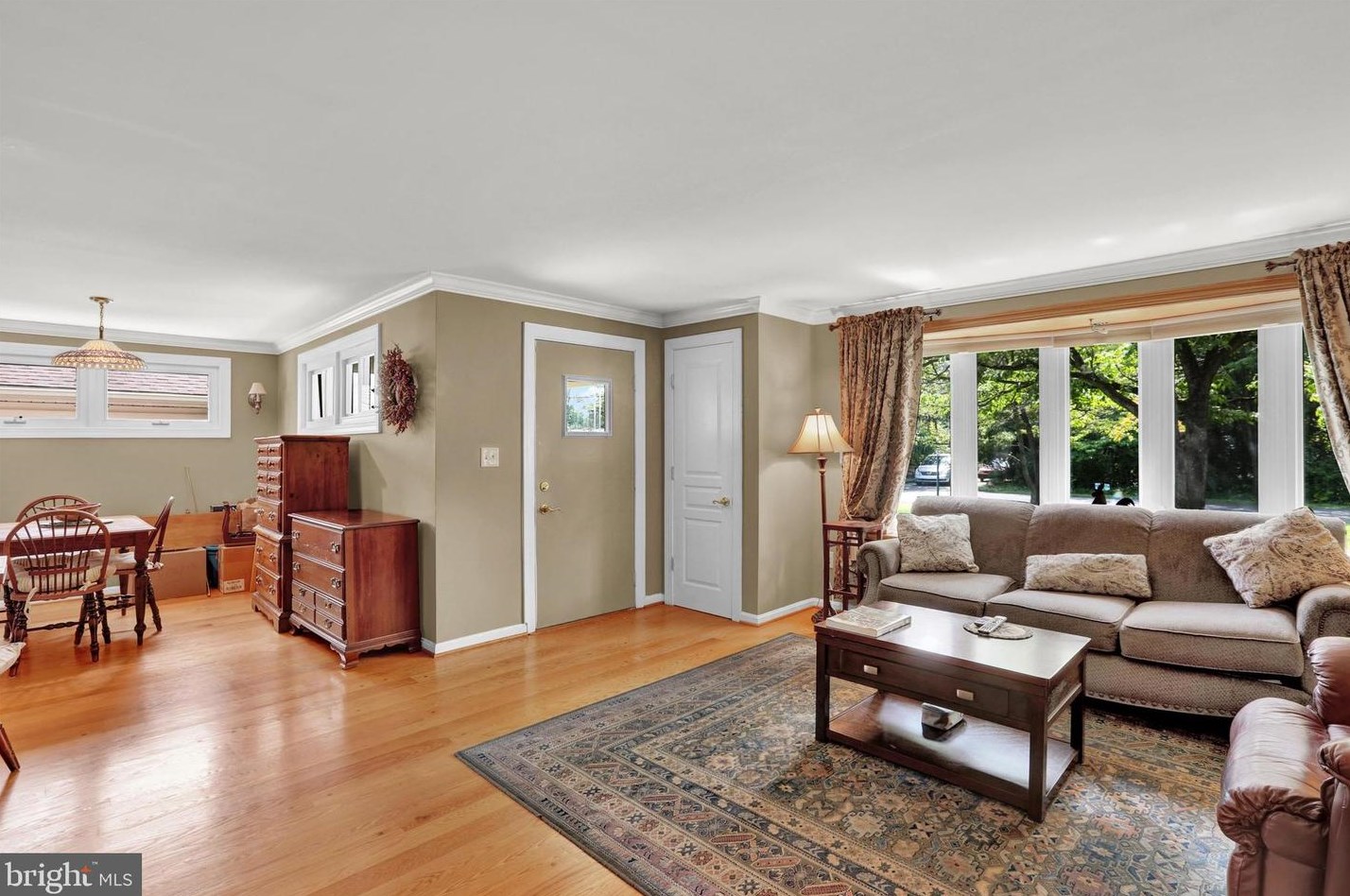 29 Holly Rd, Southampton PA 18966-3029 exterior