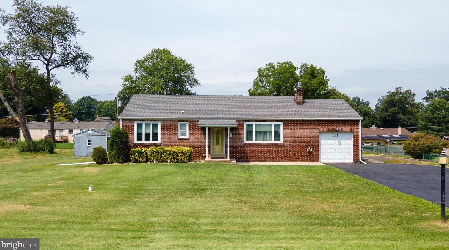 113 Midway Ave, Langhorne, PA 19053-5937