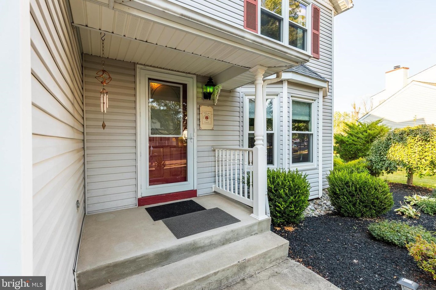 915 Morgan Ln, Perkasie, PA 18944-2483
