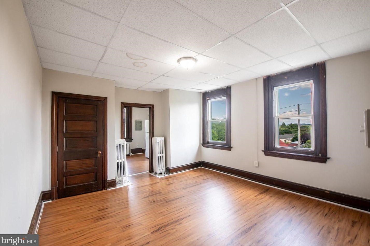 403 Washington Ave #6, Sellersville, PA 18960
