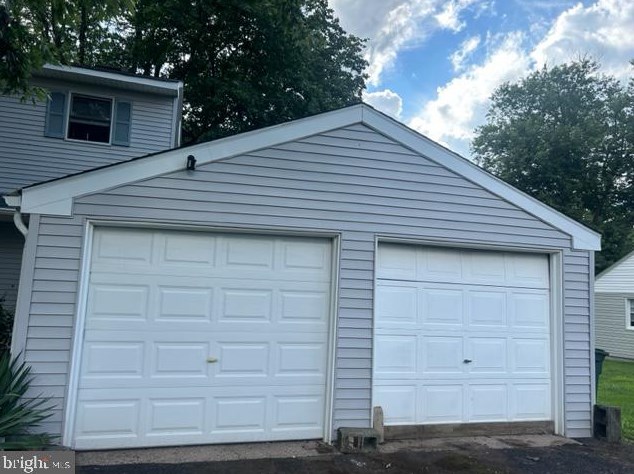 207 Front St, Langhorne PA  19053-6416 exterior