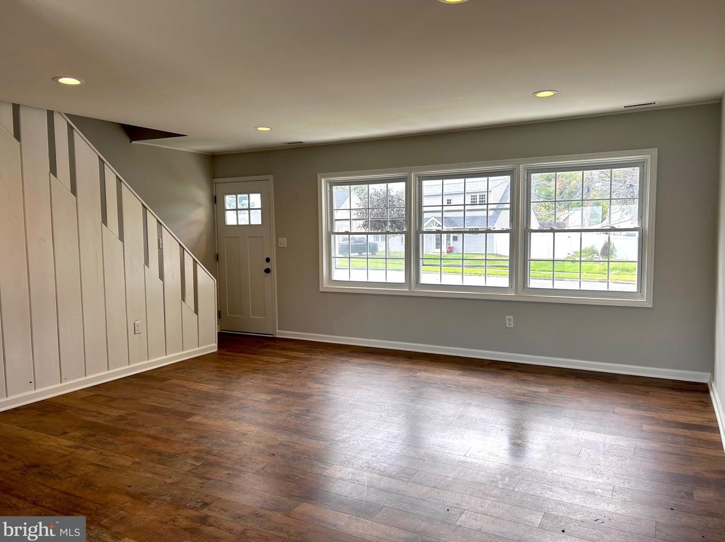 58 Margin Rd, Levittown, PA 19056-3630