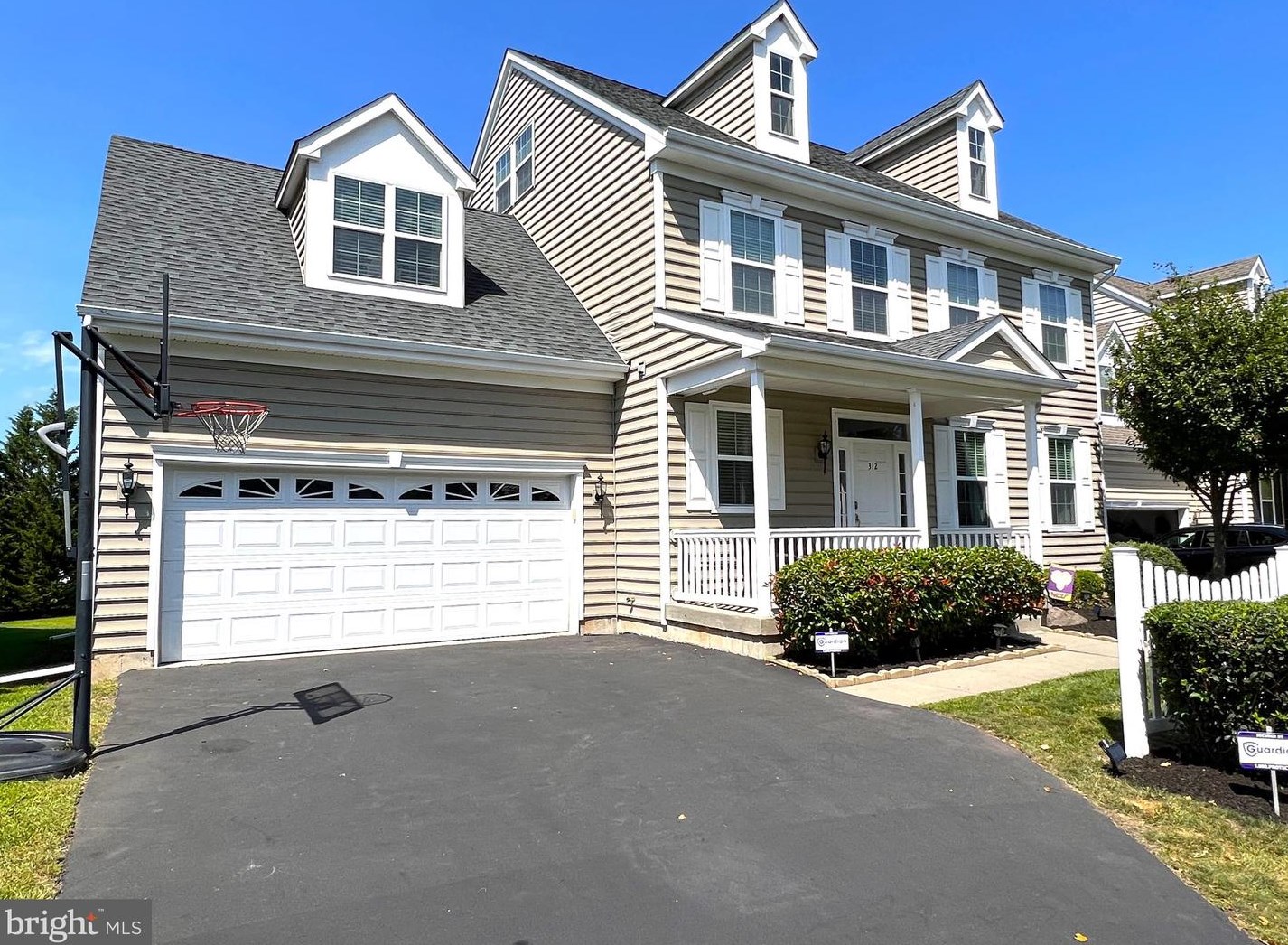 312 Kennard Rd, Perkasie, PA 18944-4420