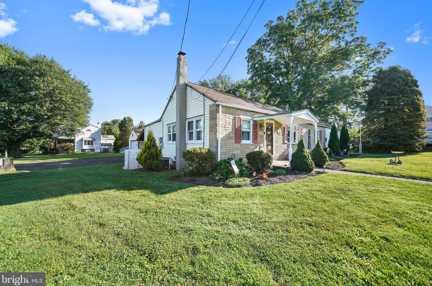 1289 Arbutus Ave, Langhorne, PA 19047