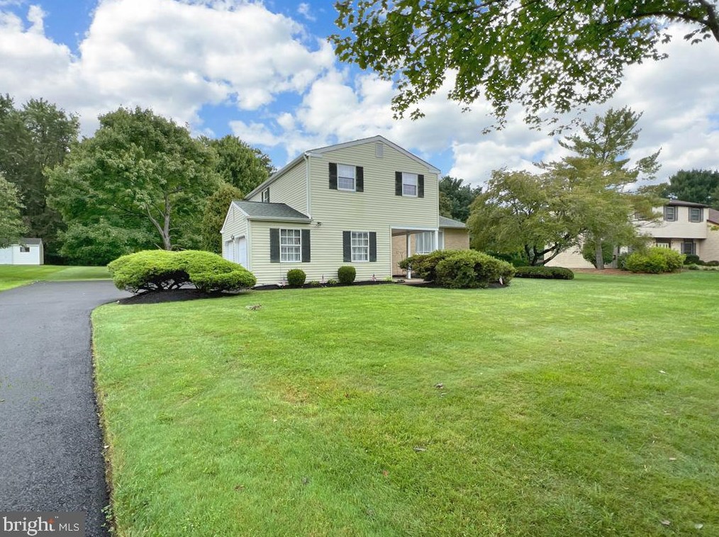 133 Carol Ln, Southampton, PA 18954-1307