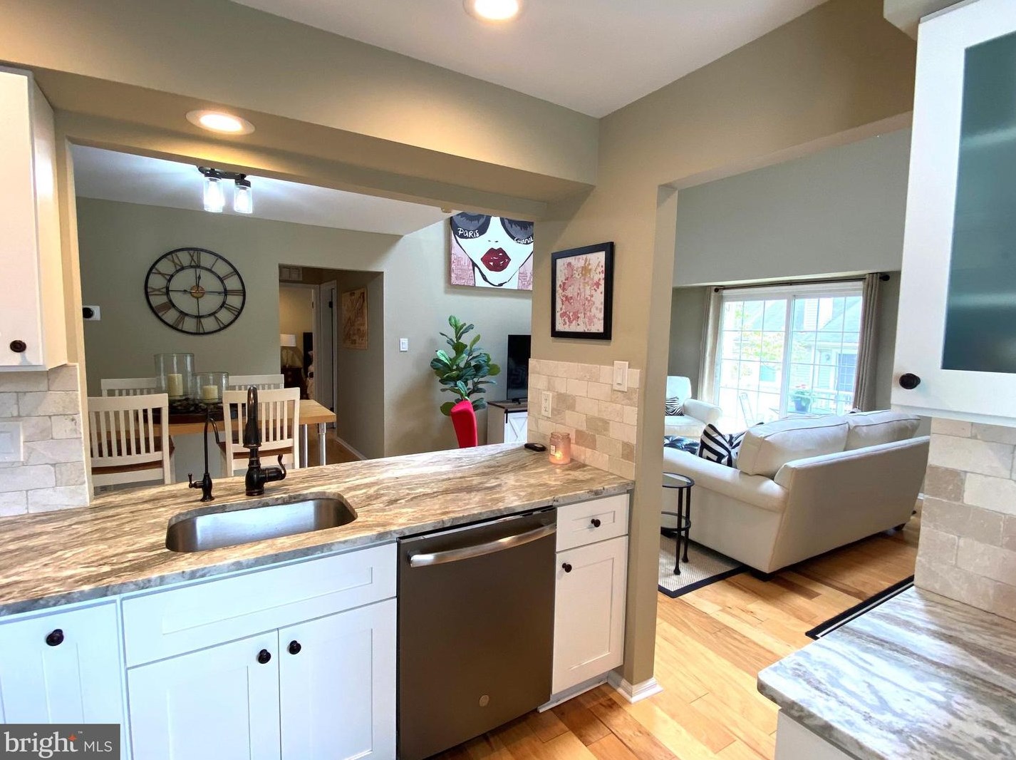 316 Society Pl, Upper Makefield PA  18940-3238 exterior