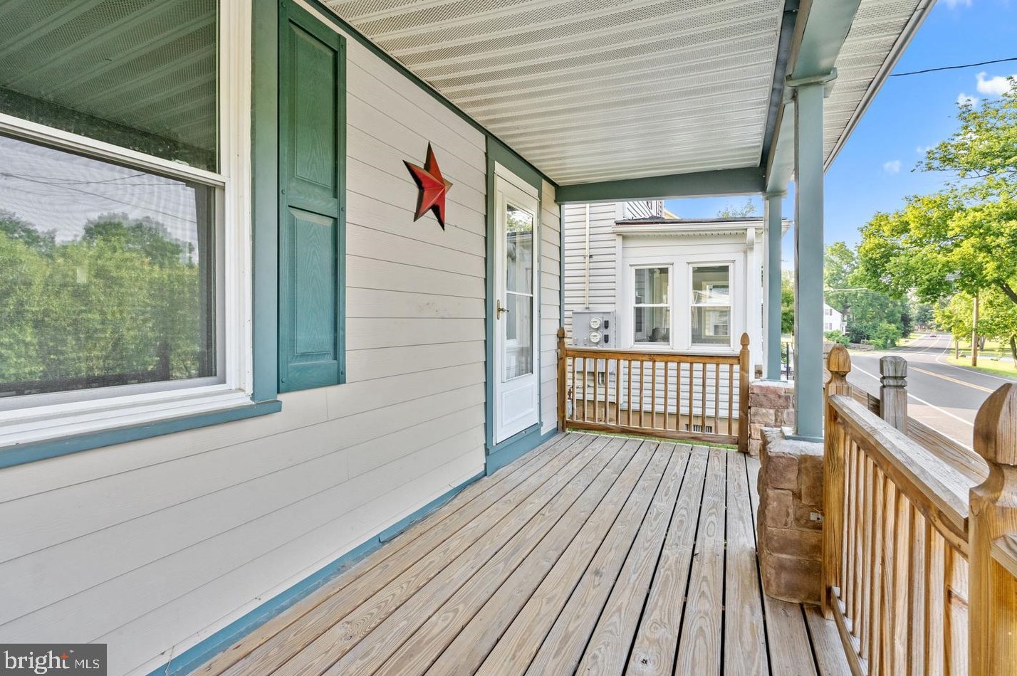 157 N Delmorr Ave, Yardley, PA 19067