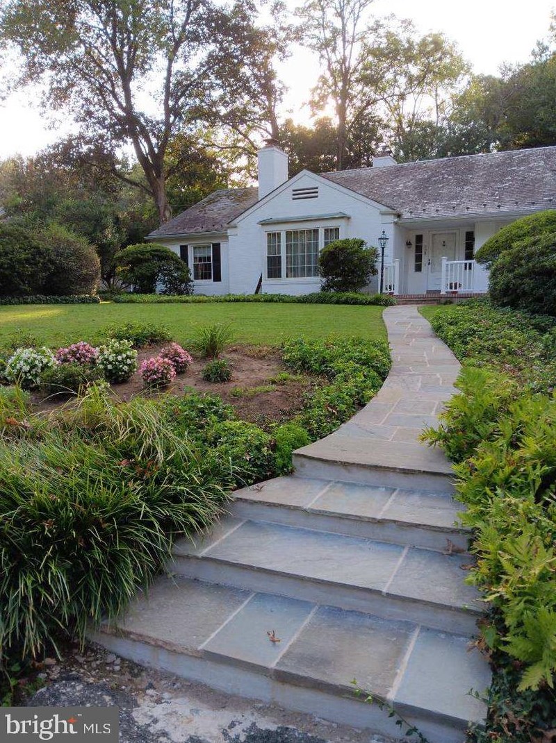 228 Penn Valley Terrace, Yardley, PA 19067