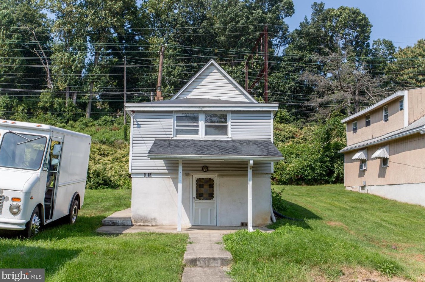 1637 Lincoln Hwy, Langhorne, PA 19047-3010