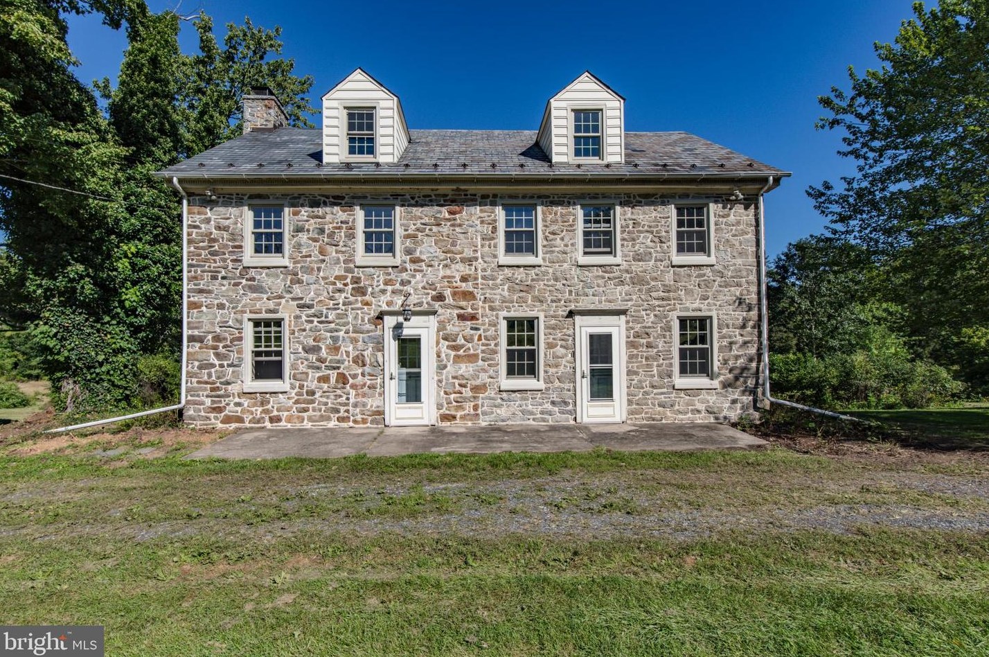 3609 Route 212, Riegelsville, PA 18077-9569