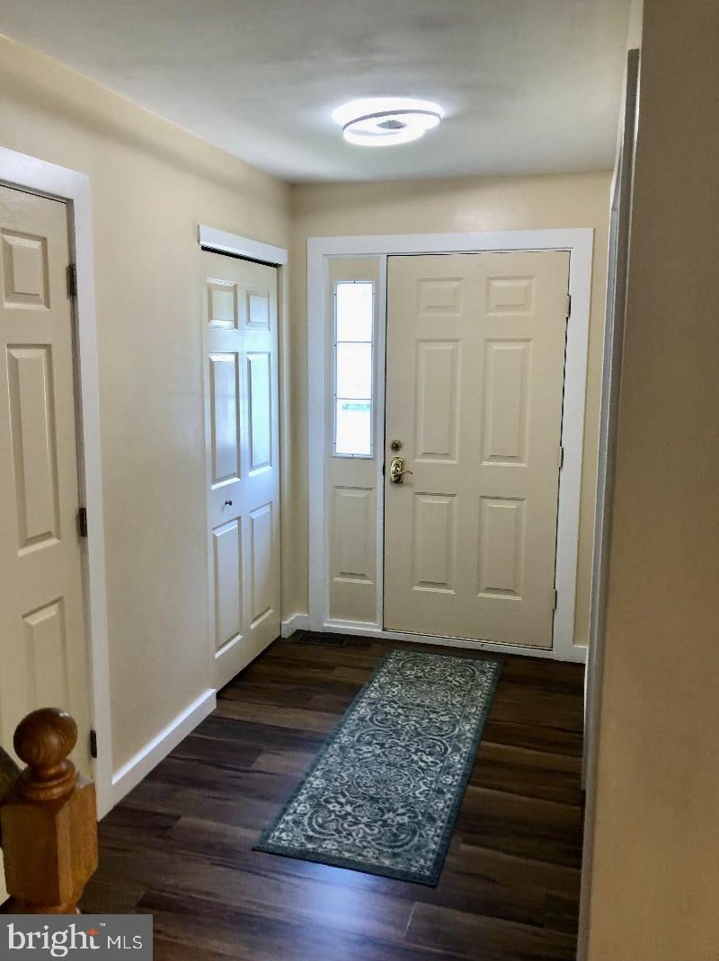 300 N Melvin Ave N, Yardley, PA 19067
