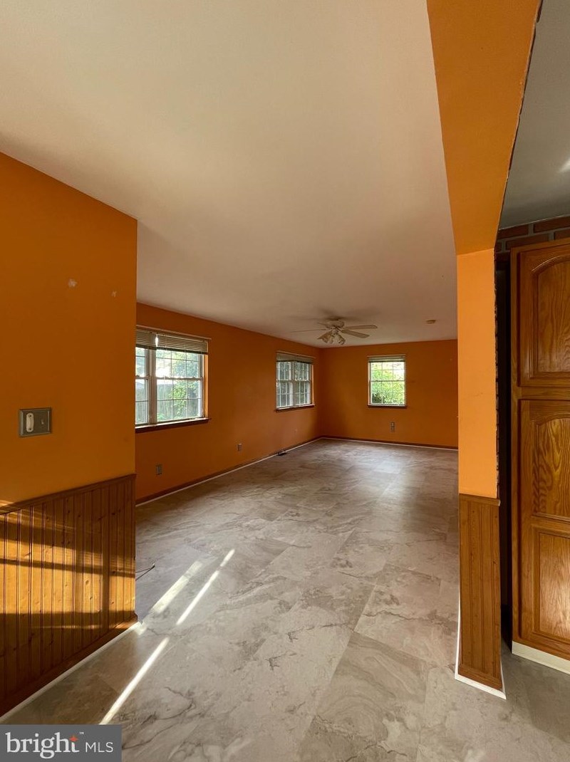123 Barnsley Ave, Yardley, PA 19067