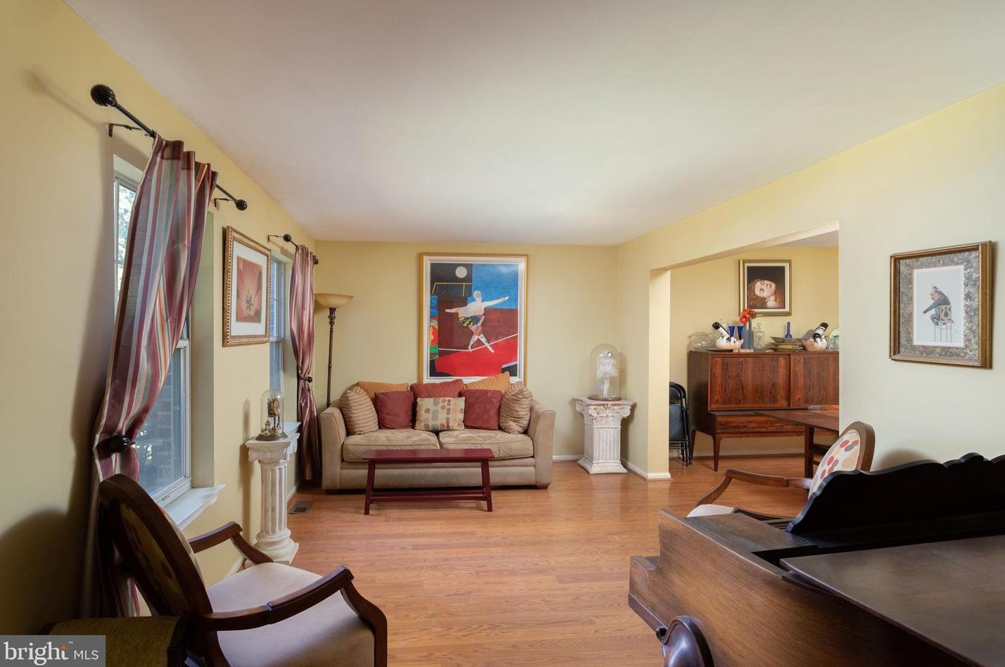 312 Cambridge Ln, Upper Makefield PA 18940-3310 exterior