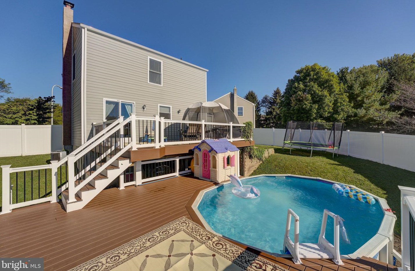 107 Chelsea Ct, Perkasie PA  18944-1887 exterior