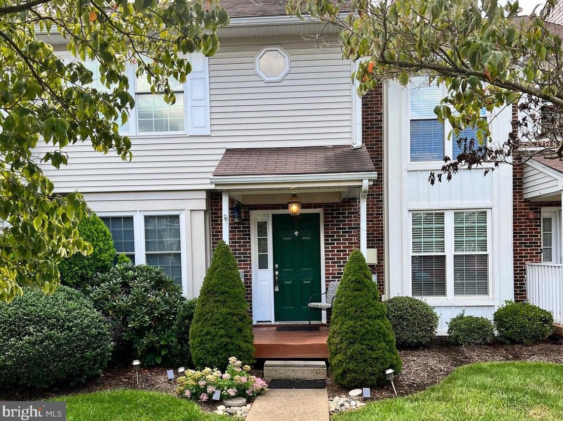 262 Leedom Way #97, Upper Makefield, PA 18940