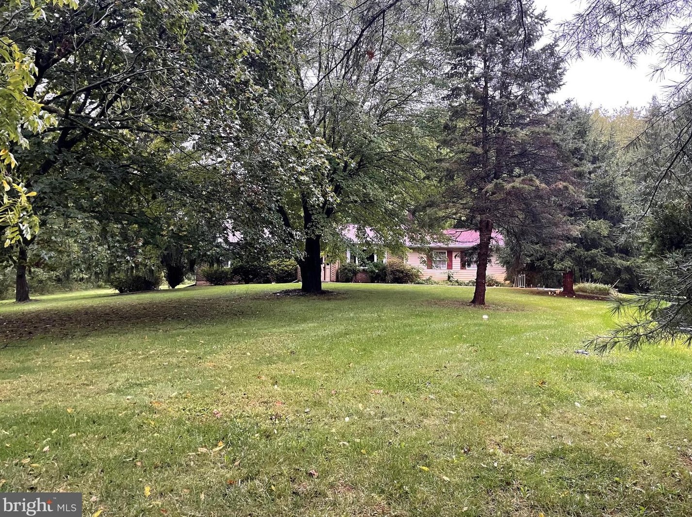1126 Diamond St, Sellersville, PA 18960-2902