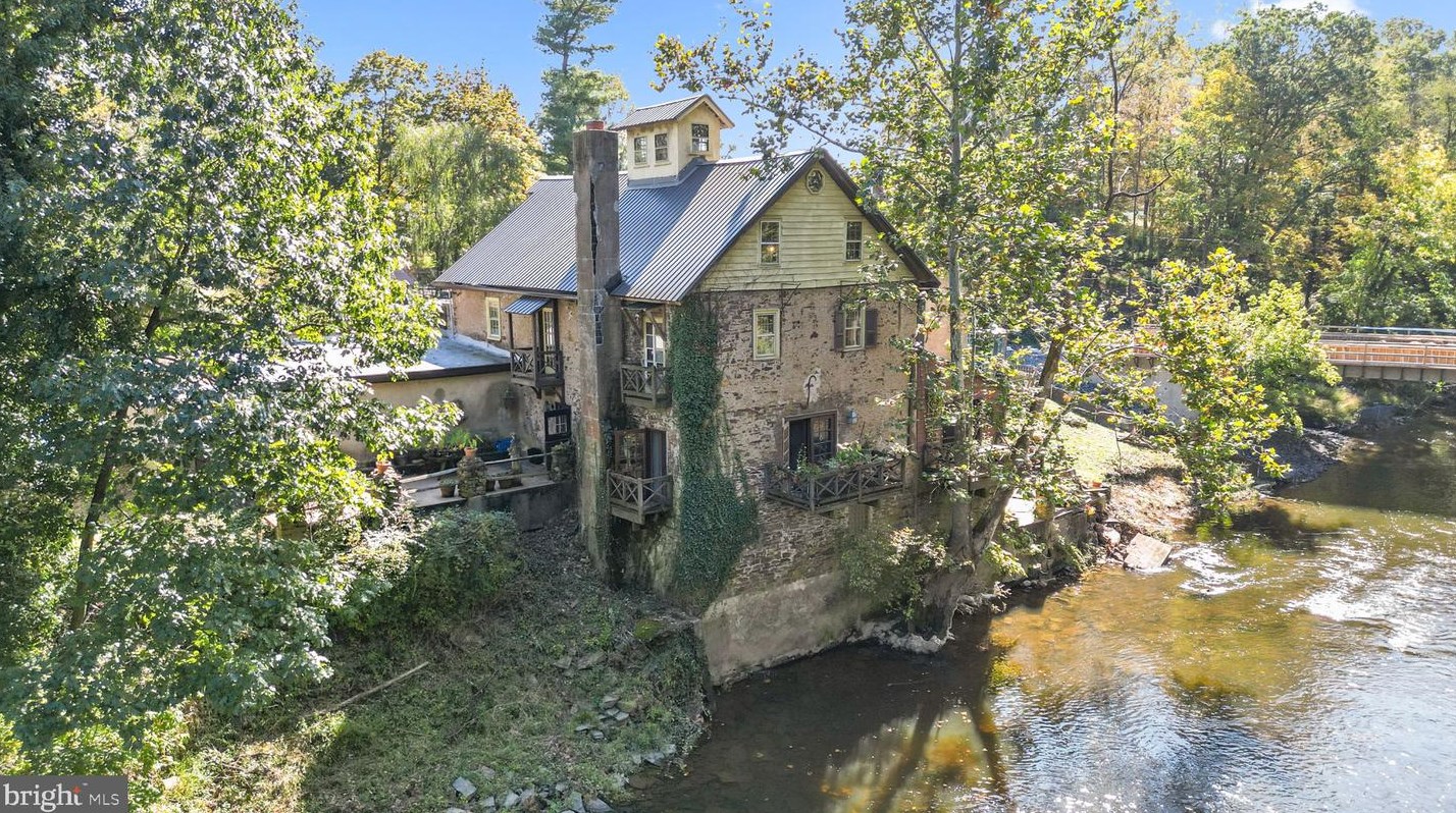 709 Worthington Mill Rd, Upper Makefield, PA 18940