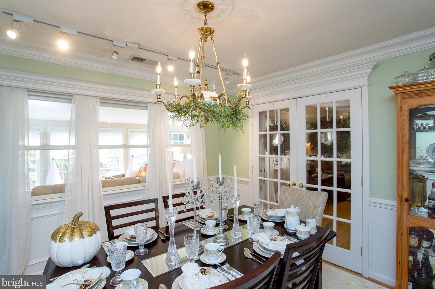 24 Rose Apple Rd, Levittown PA  19056-2318 exterior