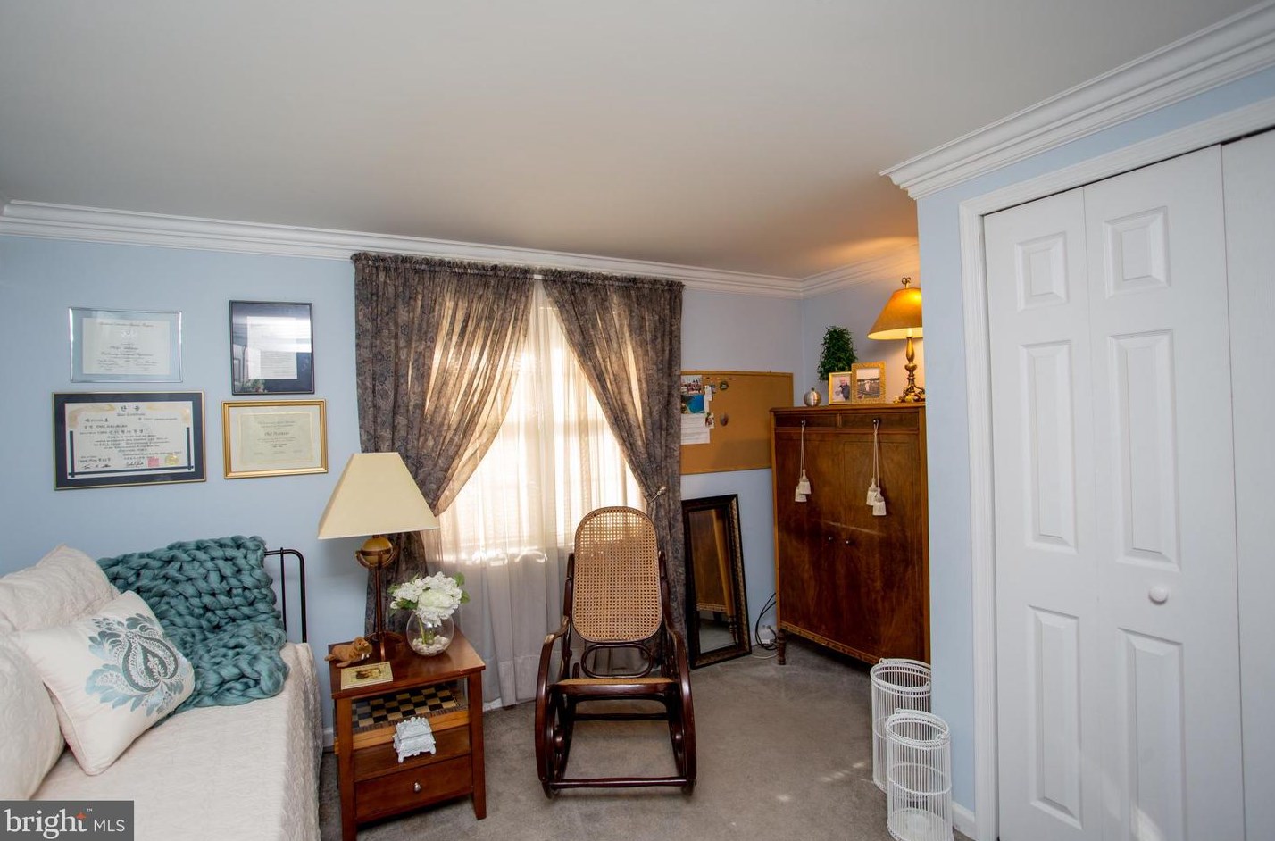 24 Rose Apple Rd, Levittown PA  19056-2318 exterior