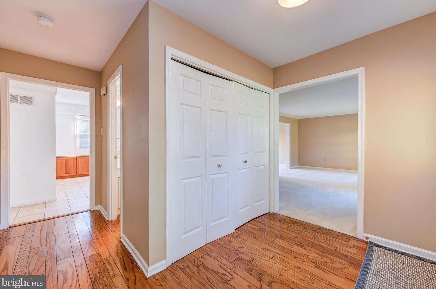 840 Winthrop Dr, Yardley, PA 19067