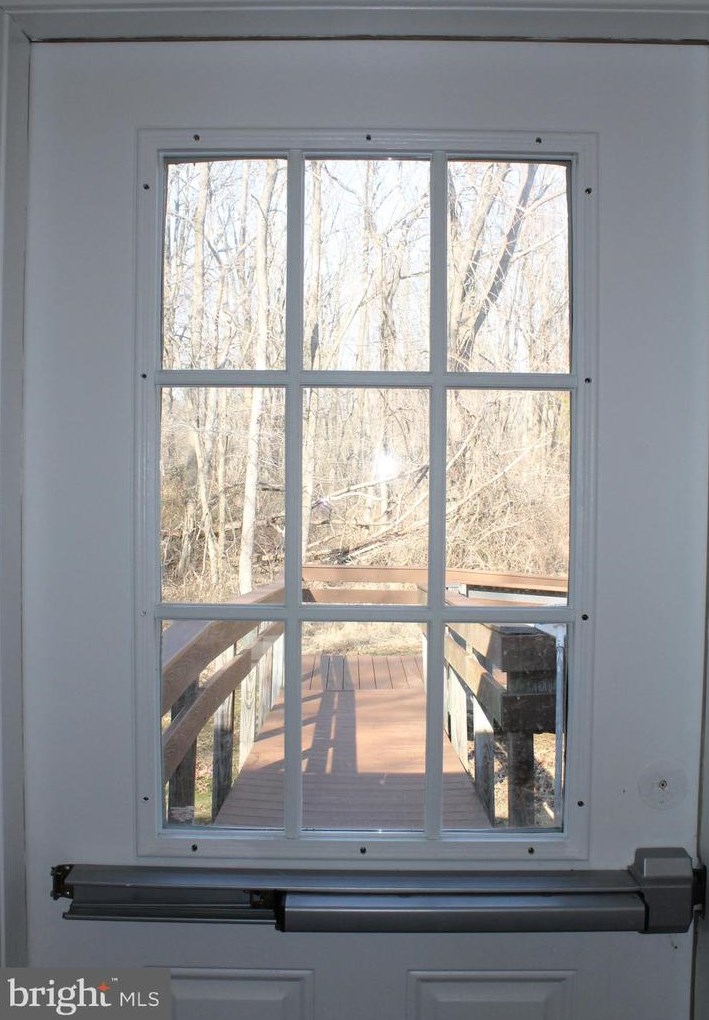 1001 Thousand Acre Rd, Sellersville PA  18960-1051 exterior