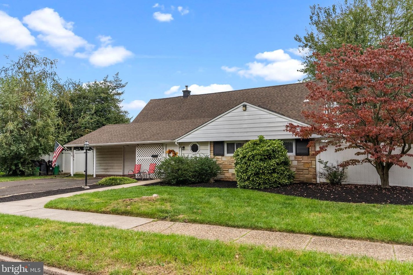 56 Highland Park Way, Levittown, PA 19056-1158