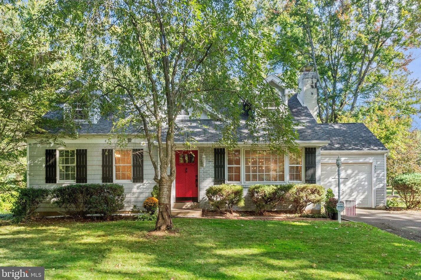 321 Almshouse Rd, Southampton, PA 18954
