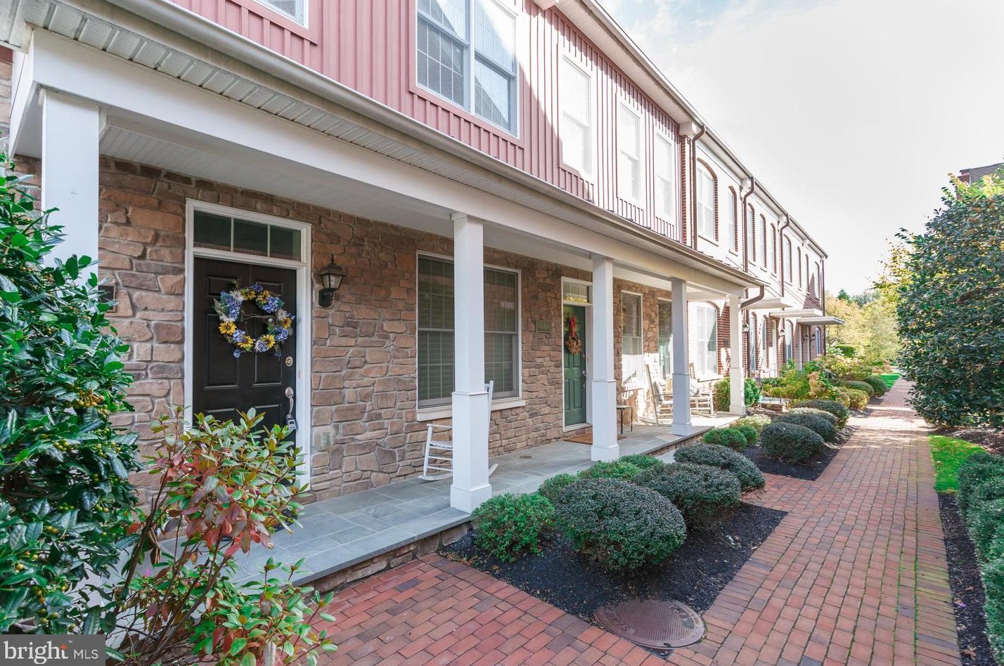 5 Watson Mill Ln, Upper Makefield, PA 18940-2165