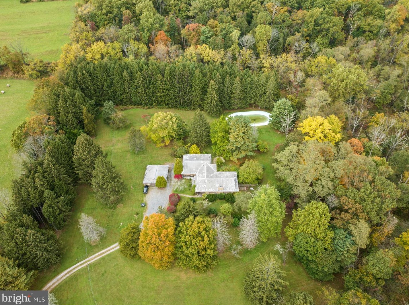 6853 Phillips Mill Rd, New Hope, PA 18938